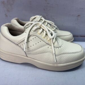 NEW Dr. Comfort Patty Shoes 7W Wide Beige Comfort Orthopedic Walking Diabetic